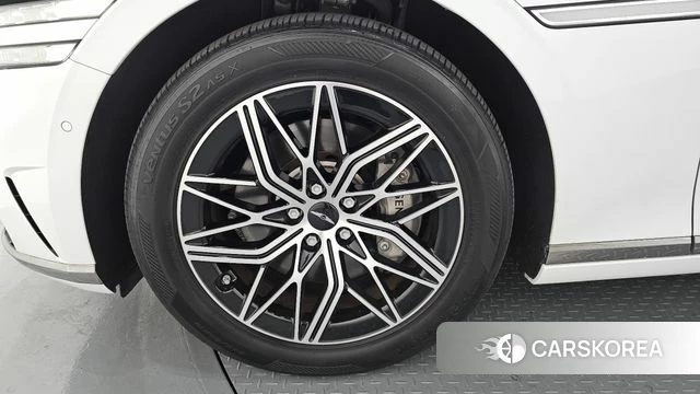 Genesis G90 (RS4) id 3871622 из Кореи 15