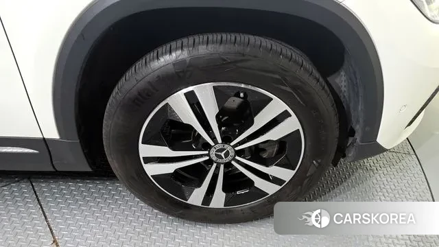 Mercedes-Benz GLA - Class H247 id 3017639 из Кореи 15