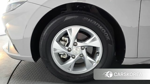 Hyundai Avante (CN7) id 3872042 из Кореи 15