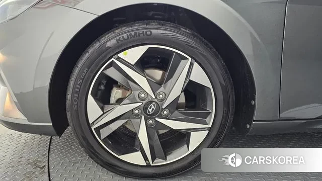 Hyundai Avante (CN7) id 3690816 из Кореи 15