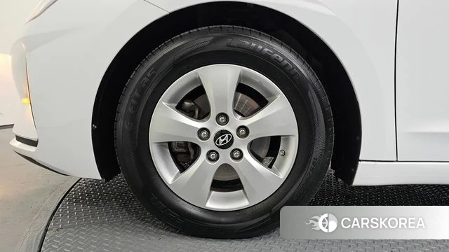 Hyundai The New Avante AD id 4424669 из Кореи 25