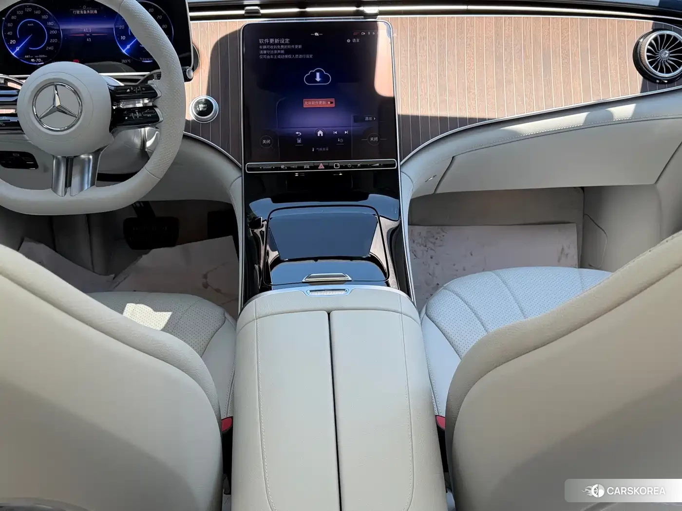Mercedes-Benz EQE id 4553975 из Китая 17