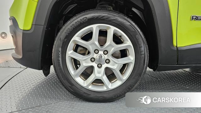 Jeep Renegade id 4610330 из Кореи 27
