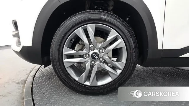 Kia Seltos id 3778002 из Кореи 15