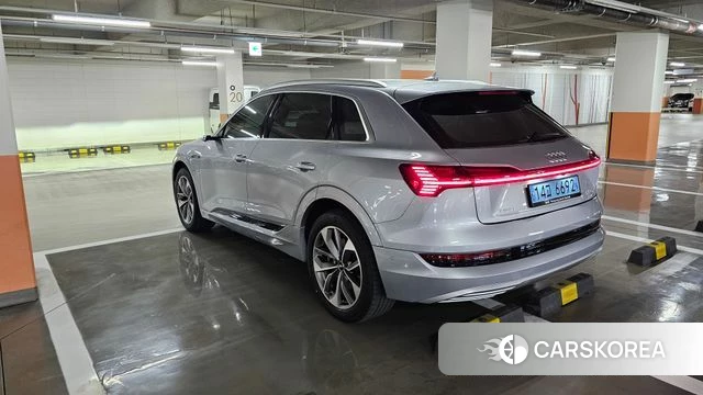 Audi e-Tron id 4535626 из Кореи 15