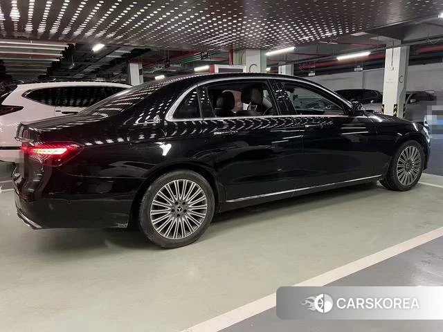 Mercedes-Benz E-class id 4368154 из Китая 20
