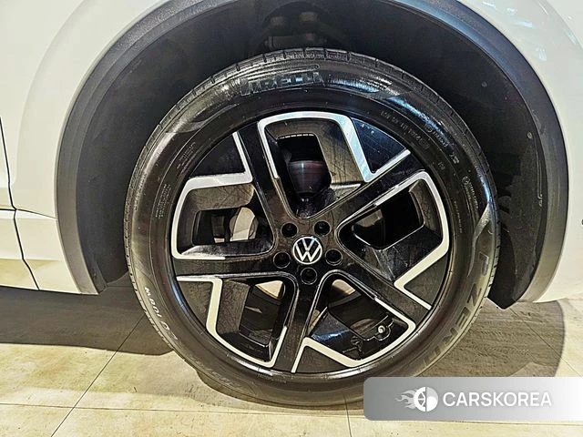 Volkswagen Touareg 3rd generation id 4394717 из Кореи 9
