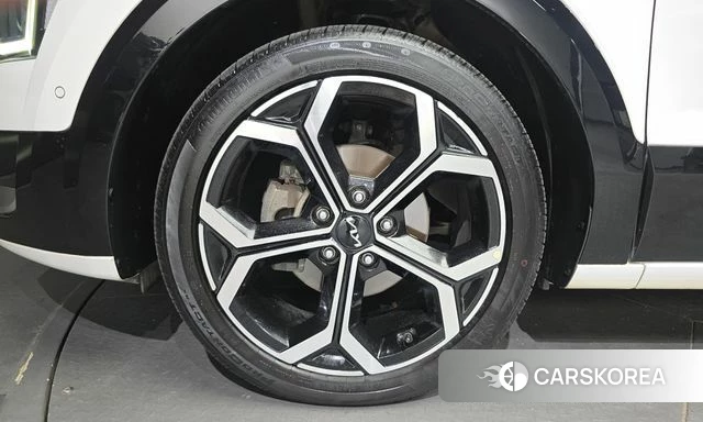 Kia Di Ol Nu Niro id 4942587 из Кореи 27