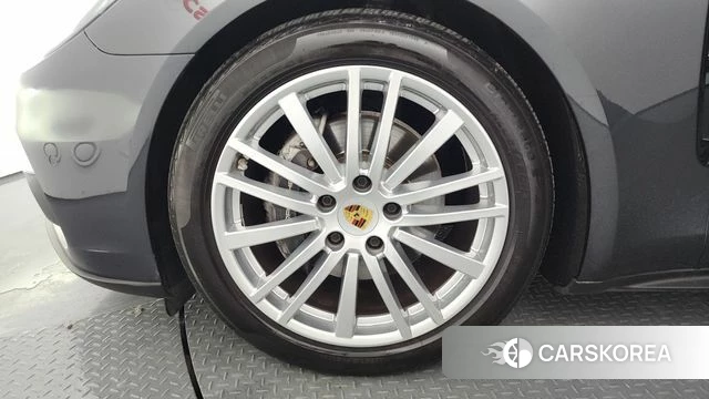 Porsche Panamera (971) id 4615387 из Кореи 31
