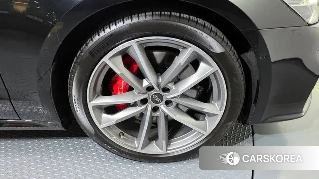 Audi A7 (4K) id 3323001 из Кореи 15