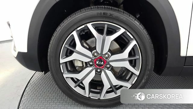 Kia Seltos id 4542109 из Кореи 27