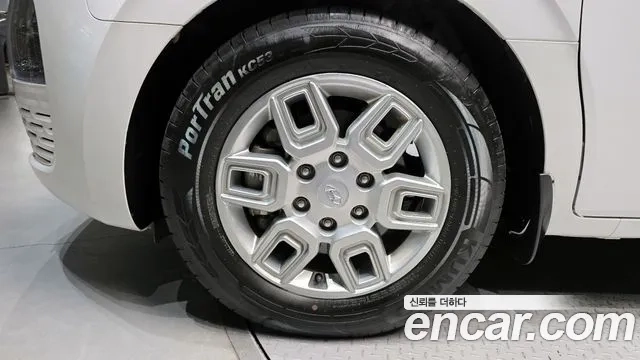 Hyundai Staria id 2925828 из Кореи 15