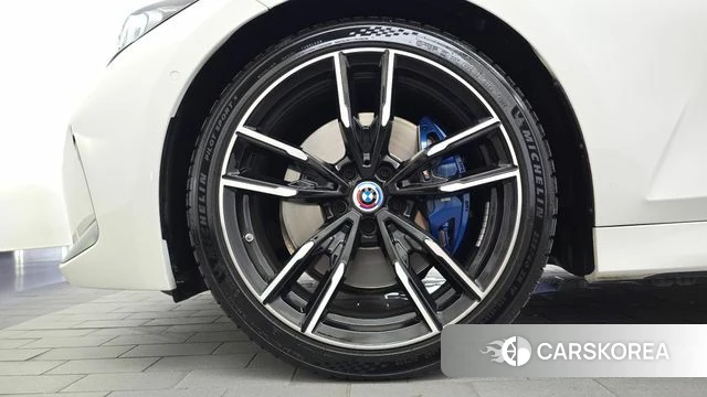 BMW 3 Series (G20) id 4635931 из Кореи 29