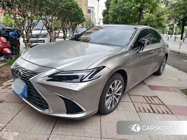 Lexus ES 2025 Серебристо-серый из Китая, фото 5