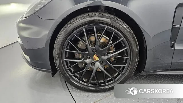 Porsche Panamera (971) id 3275415 из Кореи 15