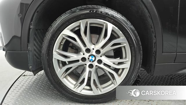BMW X1 (F48) id 4642812 из Кореи 25