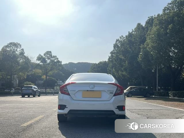 Honda Civic 2021 Белый из Китая, фото 5