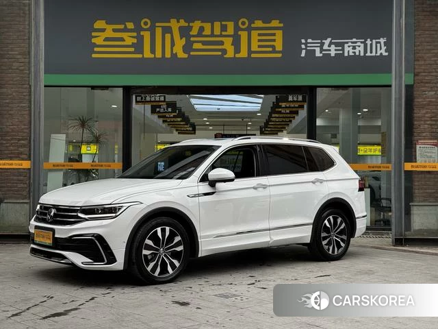 Volkswagen Tiguan L id 4297597 из Китая 15
