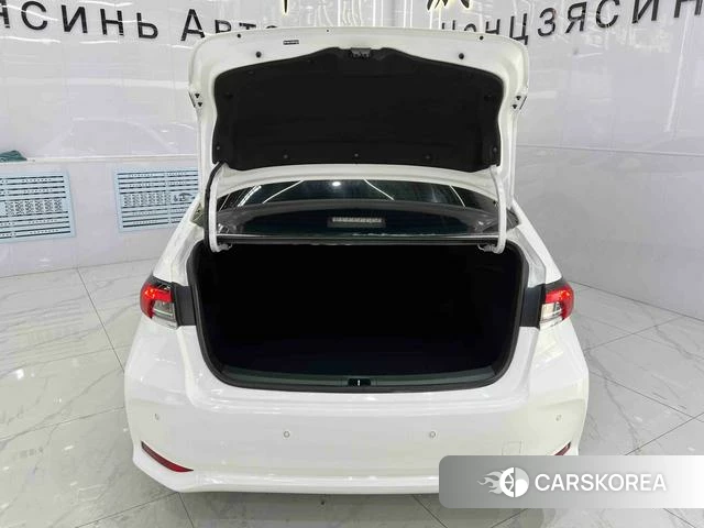 Toyota Corolla id 4257055 из Китая 15