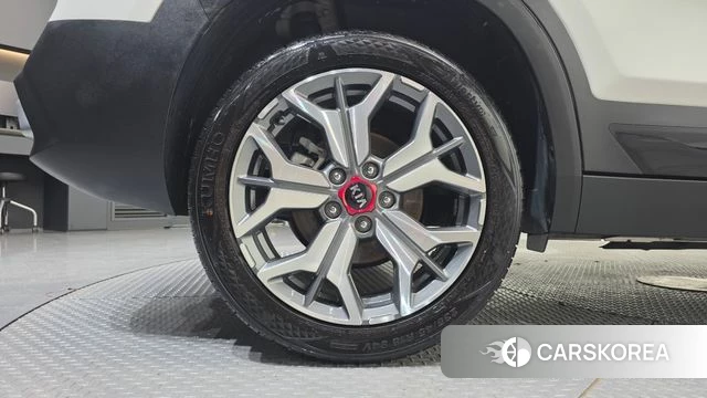 Kia Seltos id 4586859 из Кореи 32