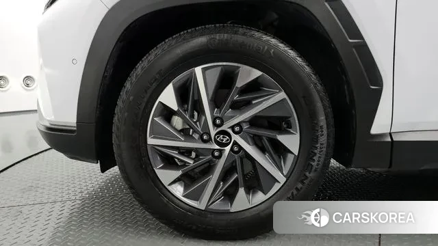 Hyundai Tucson Hybrid (NX4) id 3201890 из Кореи 15