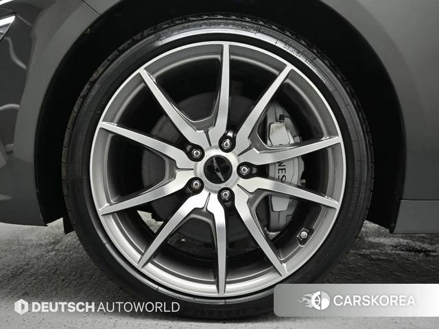 Genesis The New G70 id 4354081 из Кореи 15
