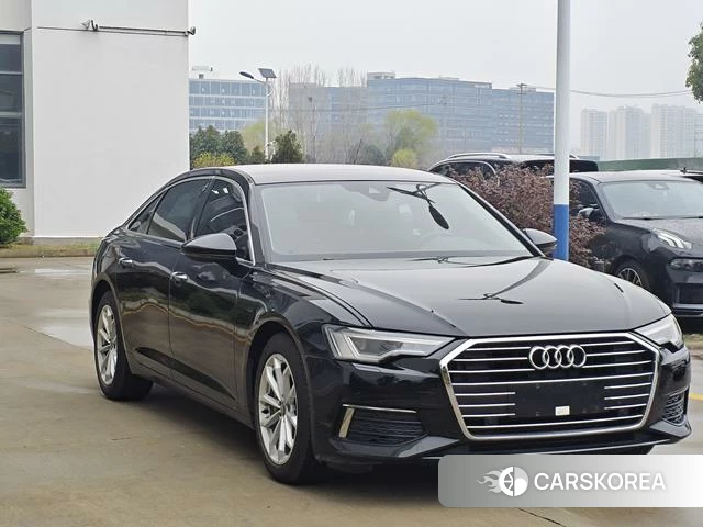 Audi A6L id 4253958 из Китая 11