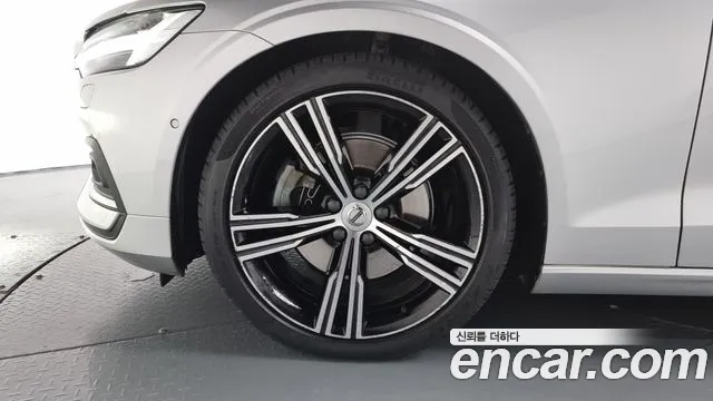 Volvo S60 3rd generation id 2699826 из Кореи 15