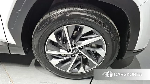 Hyundai Tucson (NX4) id 3412165 из Кореи 15