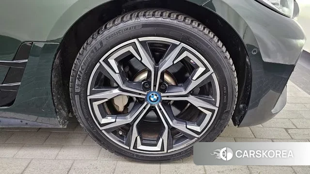 BMW i4 id 3453230 из Кореи 15