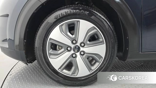 Kia Niro id 4900753 из Кореи 26