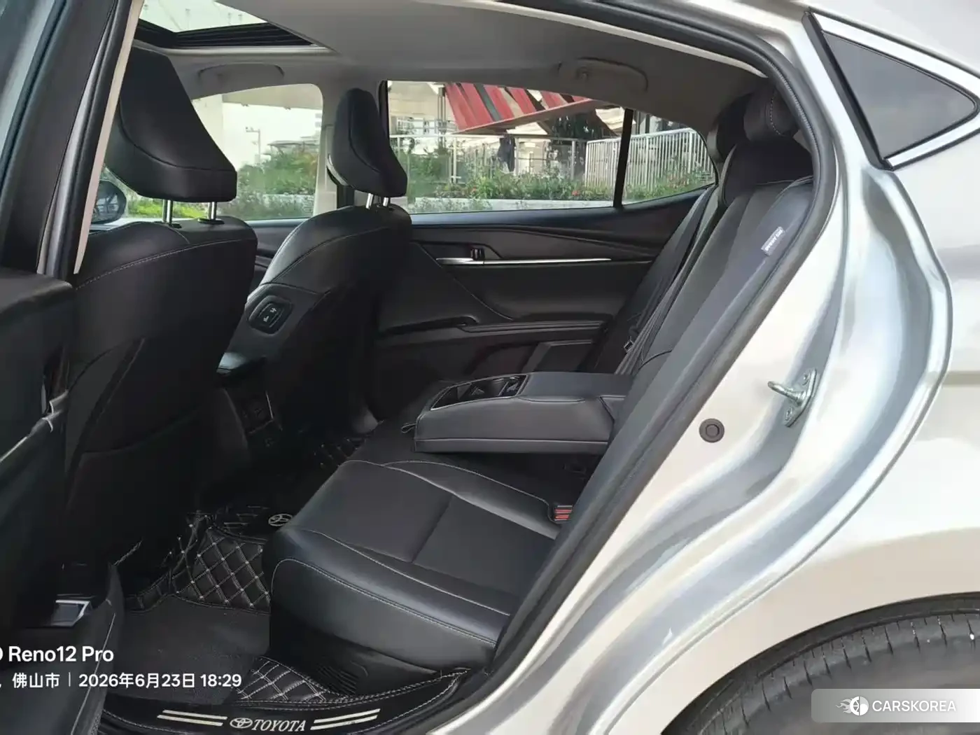 Toyota Camry 2025 Silver/gray из Китая, фото 5