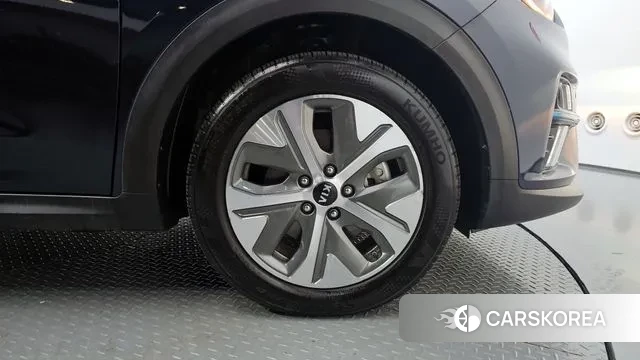 Kia Niro EV id 3484799 из Кореи 15