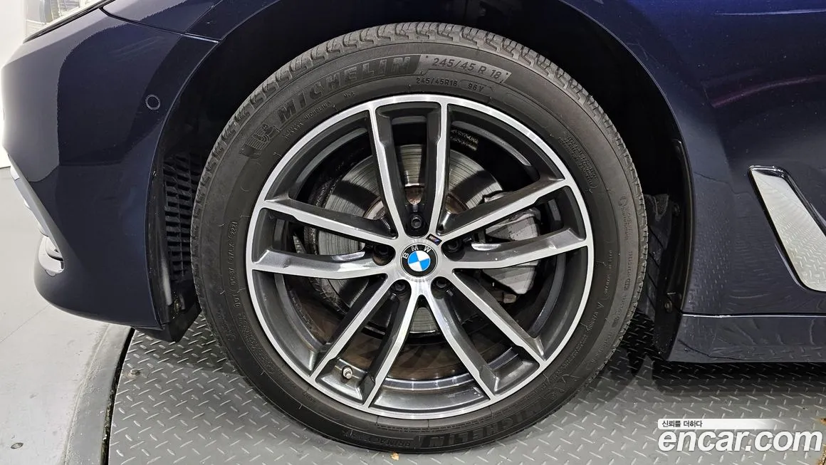 BMW 5 Series (G30) id 2145078 из Кореи 15