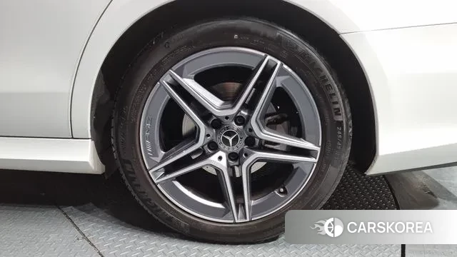 Mercedes-Benz E-Class W213 id 3487336 из Кореи 15