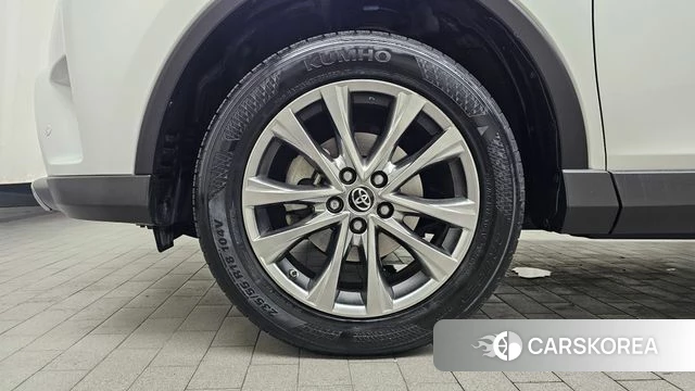 Toyota RAV4 id 4508415 из Кореи 15