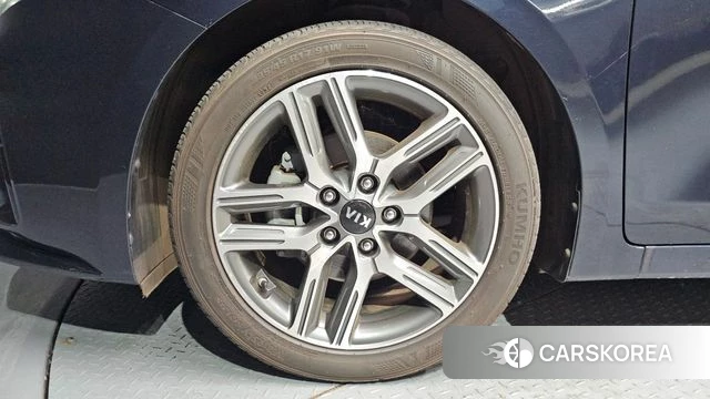 Kia Come New K3 id 4760403 из Кореи 15