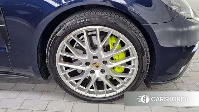 Porsche Panamera (971) id 3335979 из Кореи 15