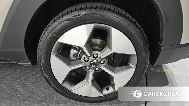 Ssangyong Torres EVX id 3876861 из Кореи 15