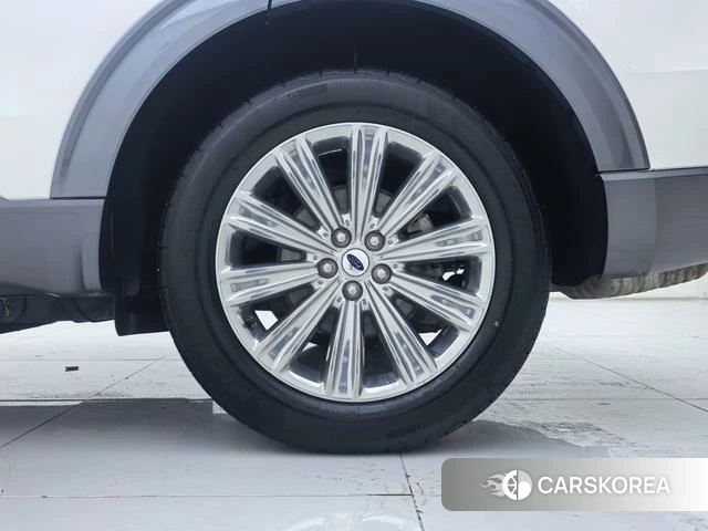 Ford Explorer id 4392099 из Китая 29