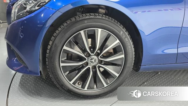 Mercedes-Benz C-Class W205 id 3879511 из Кореи 15