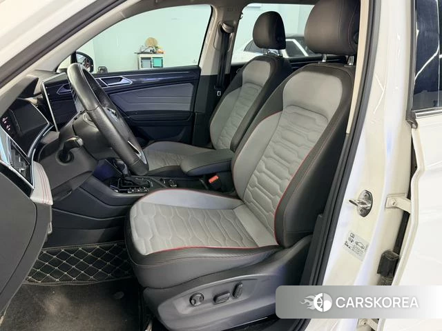 Volkswagen Tiguan L PHEV id 4342210 из Китая 13