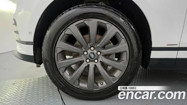 Land Rover Range Rover Velar id 2849623 из Кореи 15