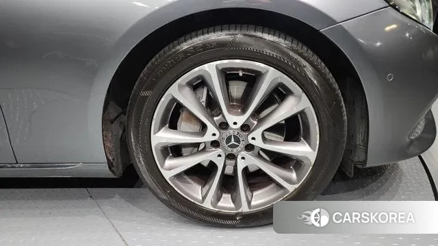 Mercedes-Benz E-Class W213 id 3509767 из Кореи 15