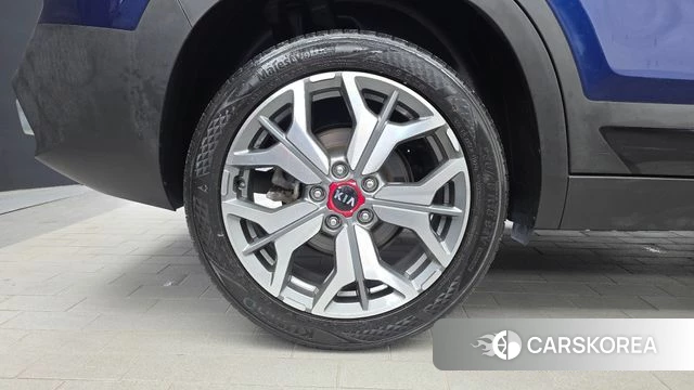 Kia Seltos id 4672202 из Кореи 28