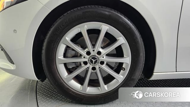 Mercedes-Benz A-Class W177 id 4519788 из Кореи 24