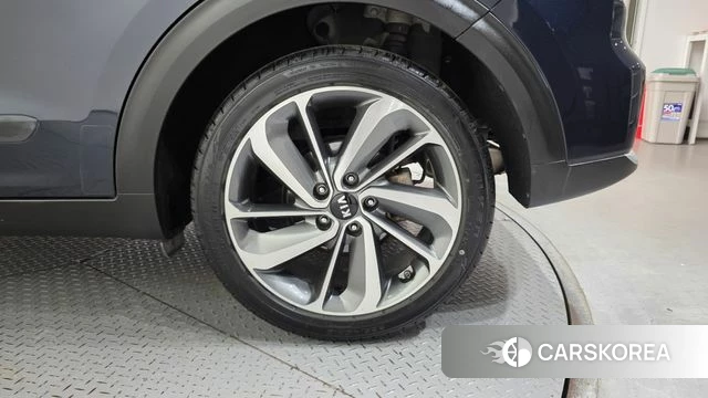 Kia Niro id 4020245 из Кореи 15