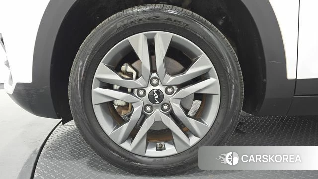 Kia Seltos id 4793460 из Кореи 29
