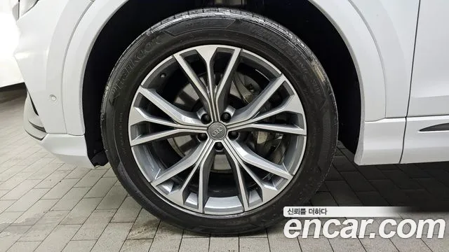 Audi Q8 (4M) id 2824668 из Кореи 15