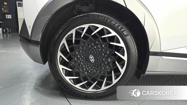 Hyundai Ionic 5 id 4495389 из Кореи 29